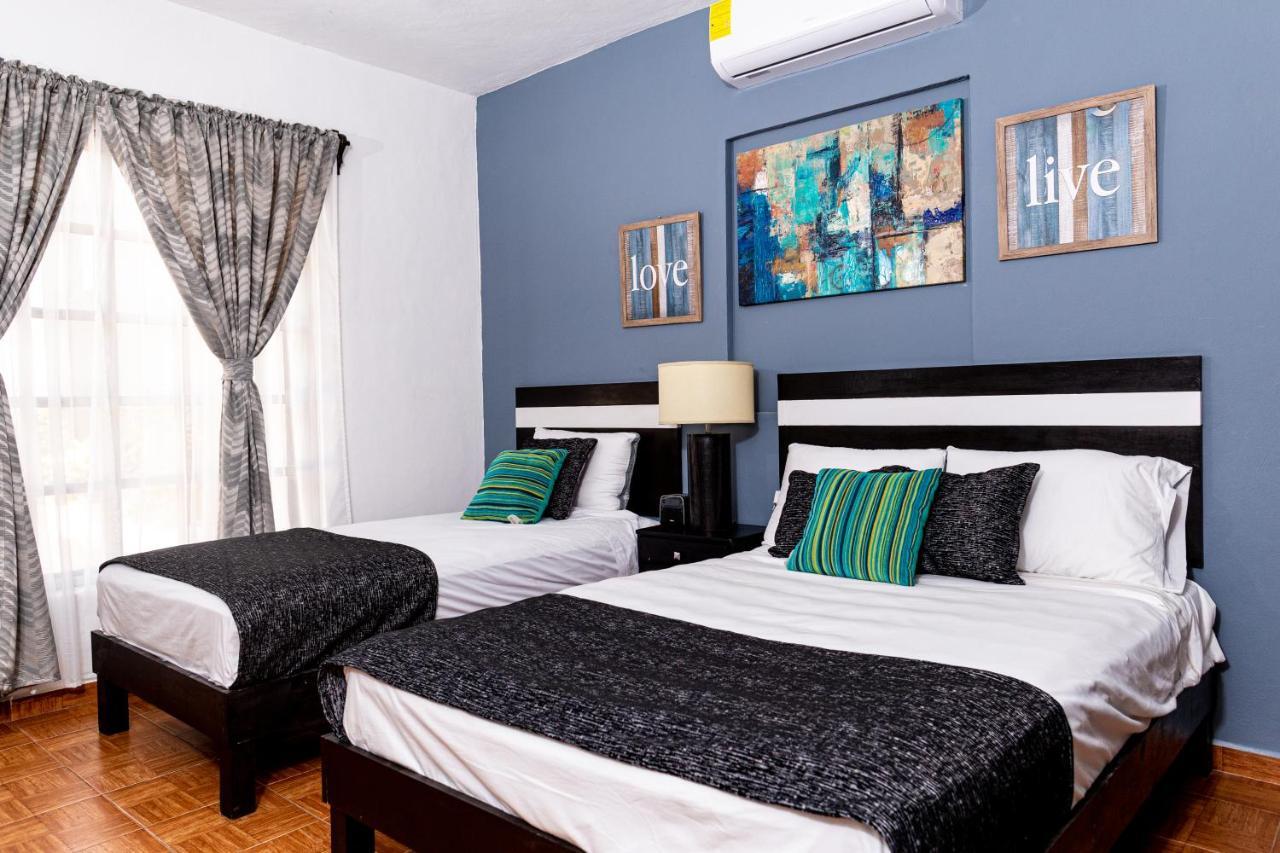 Santa Fe Studios And Suites Cancún Exteriör bild